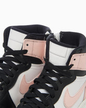 Cargar imagen en el visor de la galería, Air Jordan Women&#39;s 1 Elevate High
