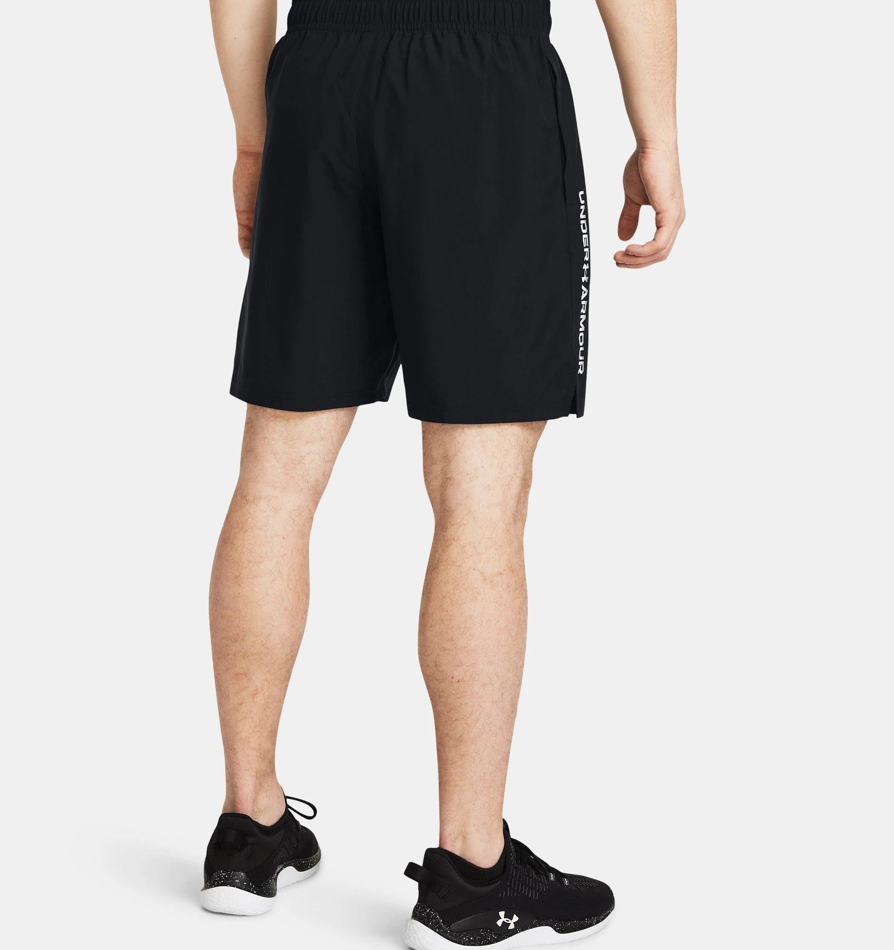 UNDER ARMOUR MEN'S SHORTS