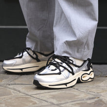 Charger l&#39;image dans la galerie, WILLO RUNNER
