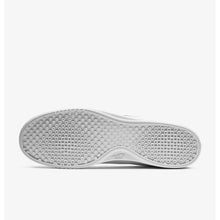 Carica l&#39;immagine nel visualizzatore di Gallery, NIKE COURT VINTAGE
