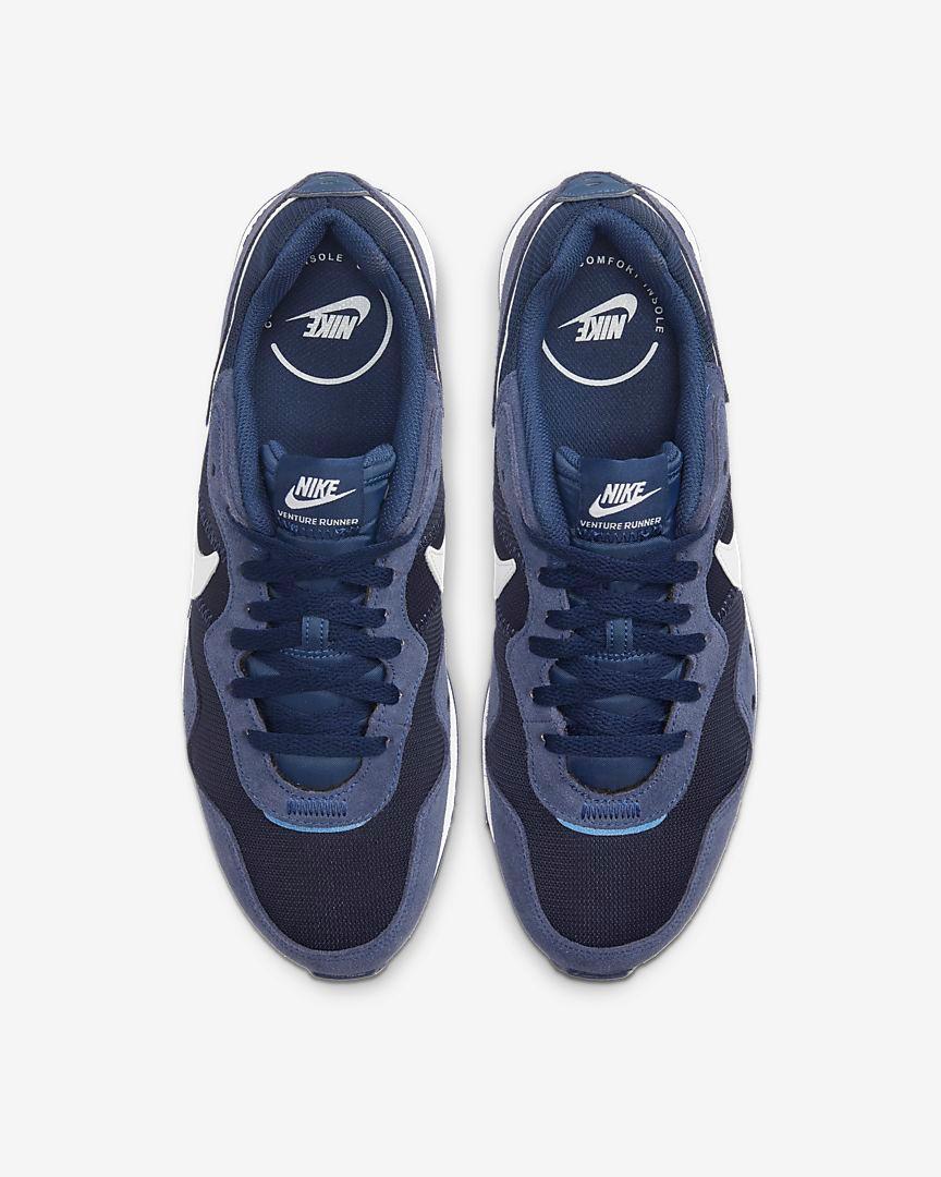 NIKE VENTURE RUNNER - Azzollino