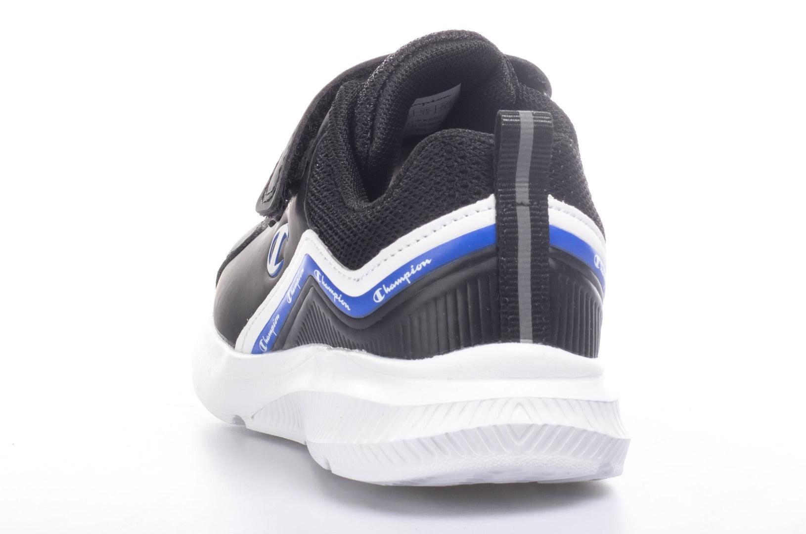 Low Cut Shoe SHOUT