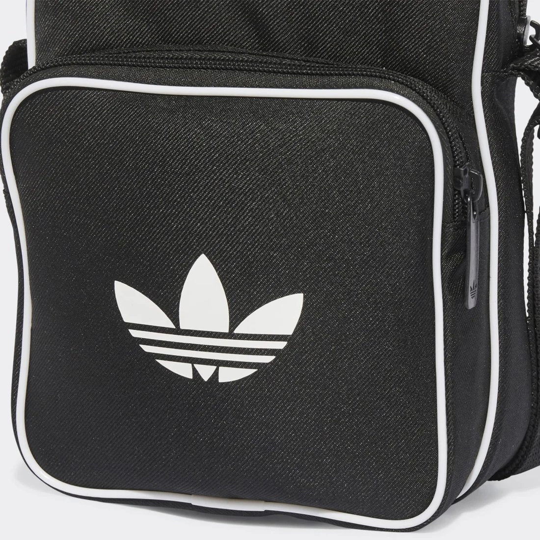TRACOLLA ADIDAS