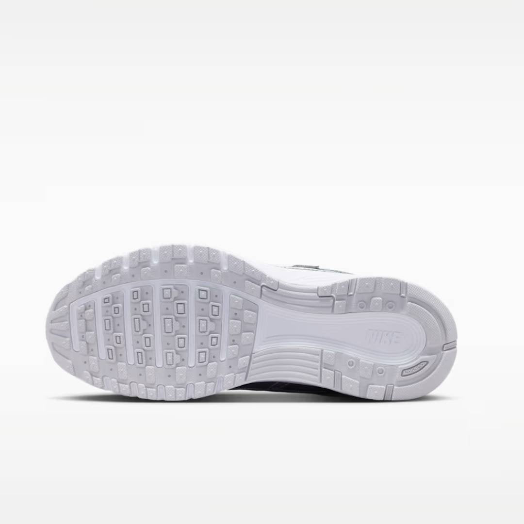 NIKE P-6000 GS