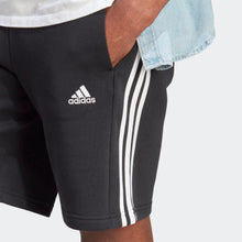 Carica l&#39;immagine nel visualizzatore di Gallery, BERMUDA UOMO ADIDAS
