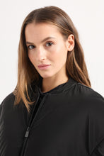 Carica l'immagine nel visualizzatore di Gallery, BOMBER DONNA EA7
