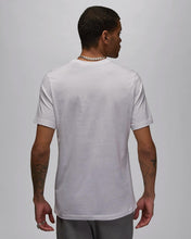 Laden Sie das Bild in den Galerie-Viewer, T-SHIRT UOMO JORDAN
