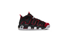 Laden Sie das Bild in den Galerie-Viewer, NIKE AIR MORE UPTEMPO 96
