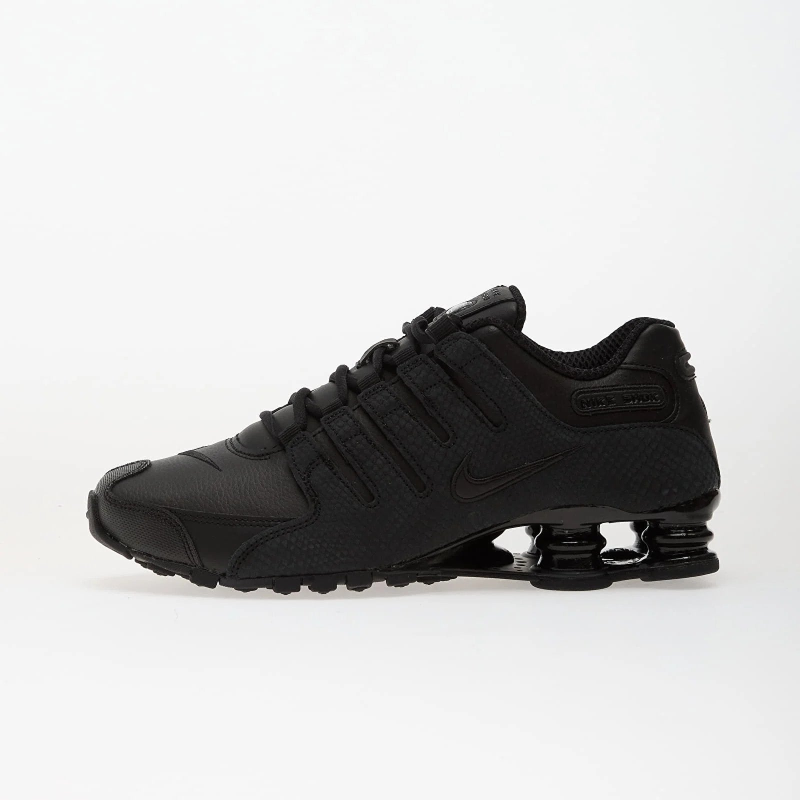 NIKE SHOX NZ