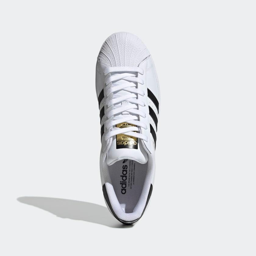 SUPERSTAR 