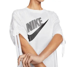 Carica l'immagine nel visualizzatore di Gallery, T-SHIRT MEZZA MANICA DONNA 
