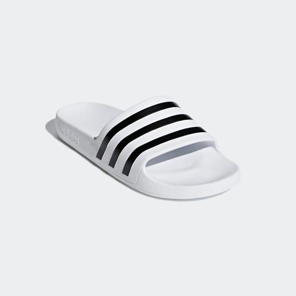 ADILETTE AQUA 
