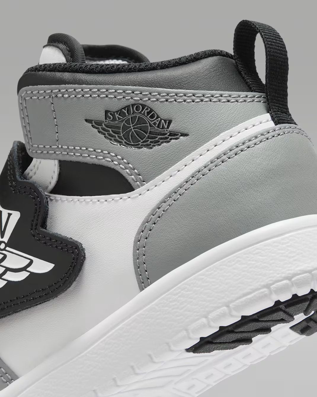 SKY JORDAN 1 (PS)