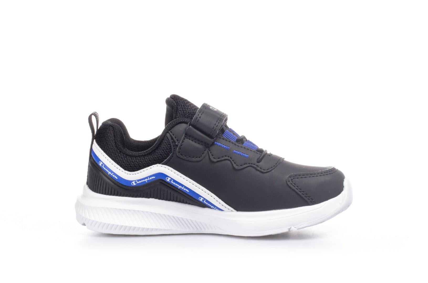 Low Cut Shoe SHOUT
