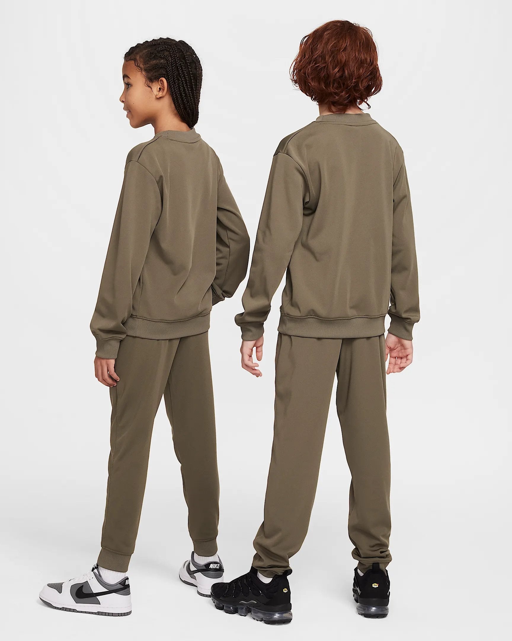 TUTA JUNIOR NIKE