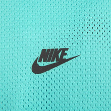Laden Sie das Bild in den Galerie-Viewer, T-SHIRT UOMO NIKE

