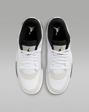 Cargar imagen en el visor de la galería, AIR JORDAN 4 RM
