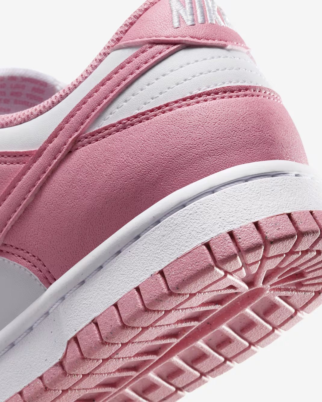 W NIKE DUNK LOW NEXT NATURE
