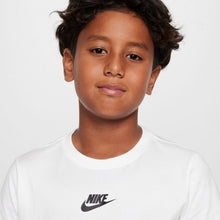 Load image into Gallery viewer, T-SHIRT JUNIOR NIKE
