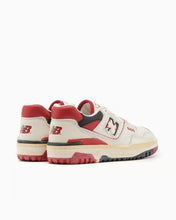 Laden Sie das Bild in den Galerie-Viewer, NEW BALANCE 550

