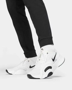 PANTALONE NIKE CON POLSINO