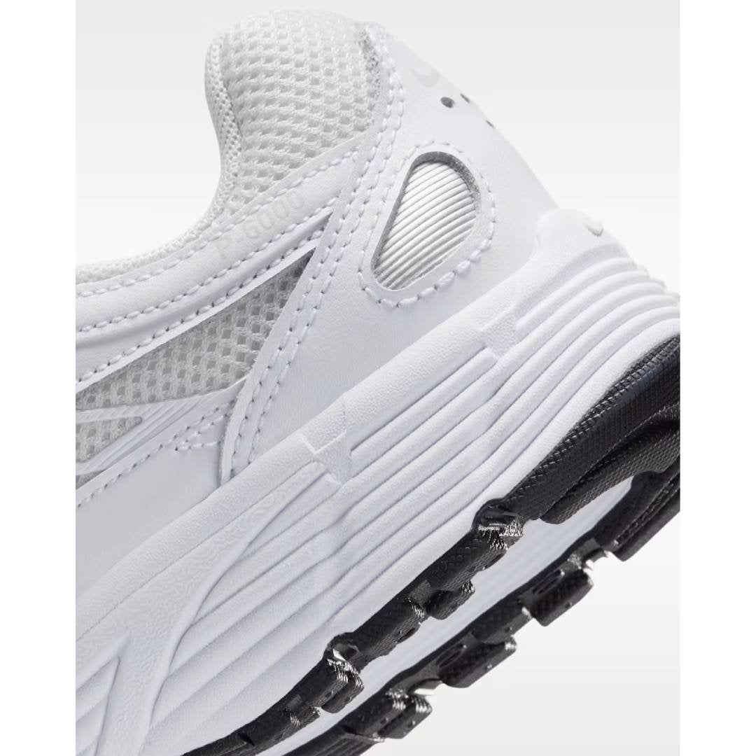 NIKE P-6000 GS