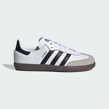 Laden Sie das Bild in den Galerie-Viewer, SCARPA SAMBA ADIDAS
