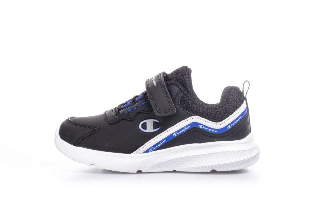 Low Cut Shoe SHOUT