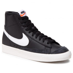 NIKE BLAZER MID