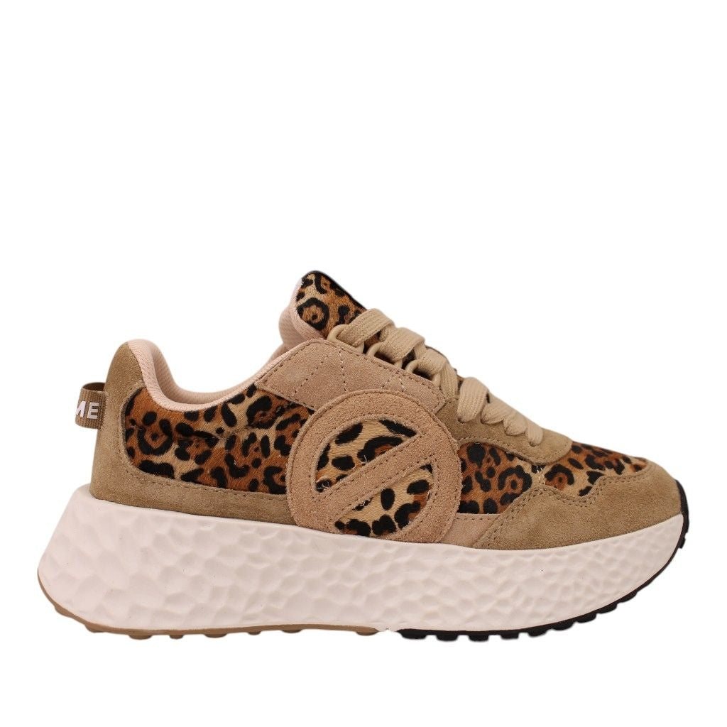 CARTER RUNNER W