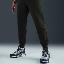 Cargar imagen en el visor de la galería, PANTALONE UOMO NIKE
