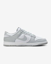 Cargar imagen en el visor de la galería, NIKE DUNK LOW RETRO
