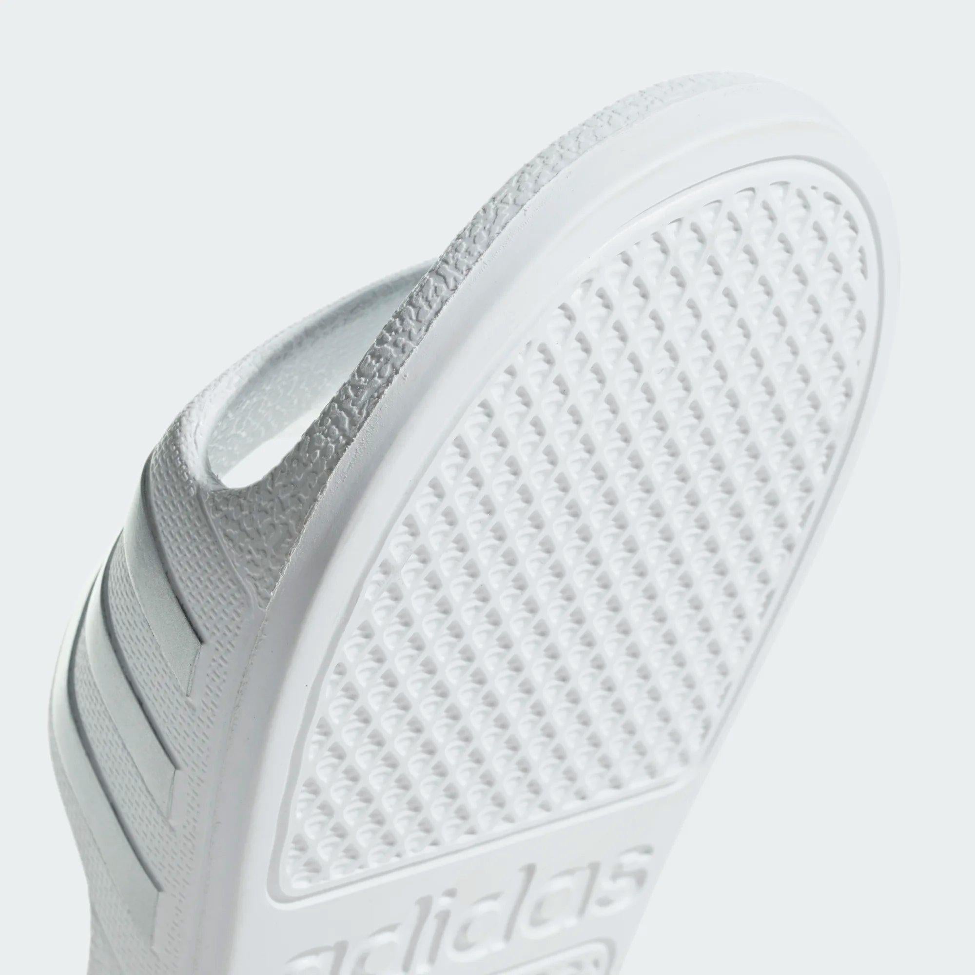 ADILETTE AQUA
